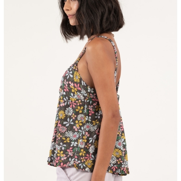 Volcom Size Small Flowy Tank Top - Picture 7 of 8